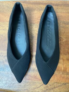 AEROSOLES Del Black Pointed Toe Flats
